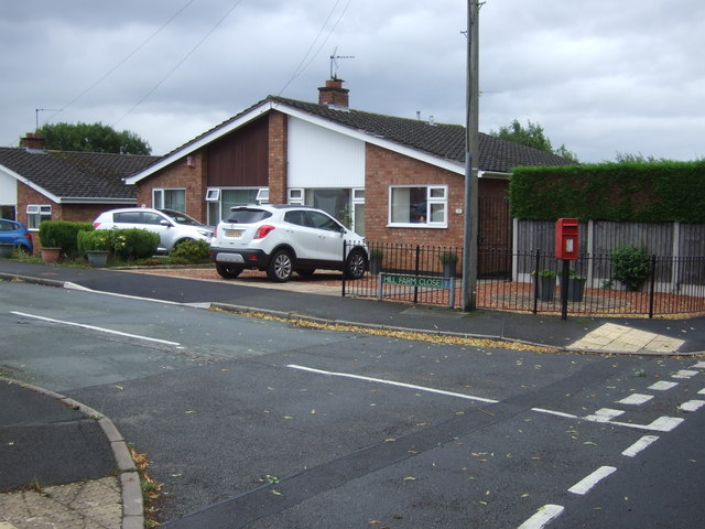 Bungalow on Hill Farm Close, Moss Pit, Stafford