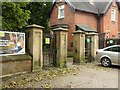 Nottingham Arboretum gateway and lodge, North Sherwood Street