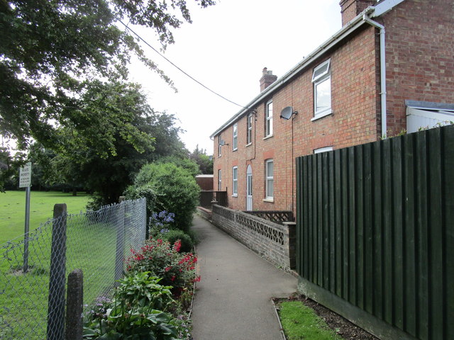 Footpath off Church Lane, Donington