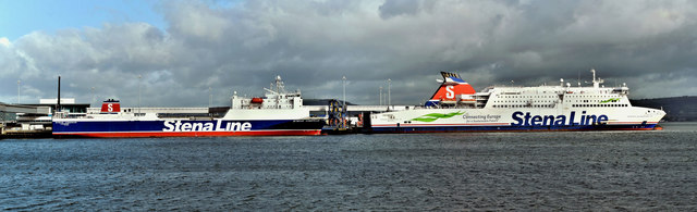 "Stena Hibernia" and "Stena Superfast VIII", Belfast harbour (August 2019)