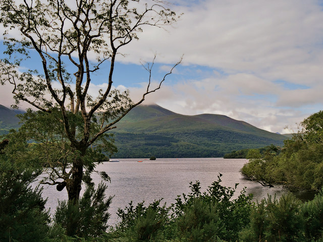 Killarney National Park, Lough Leane © David Dixon cc-by-sa/2.0 ...