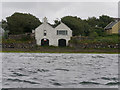 Q4400 : House near Dingle Harbour by David Dixon