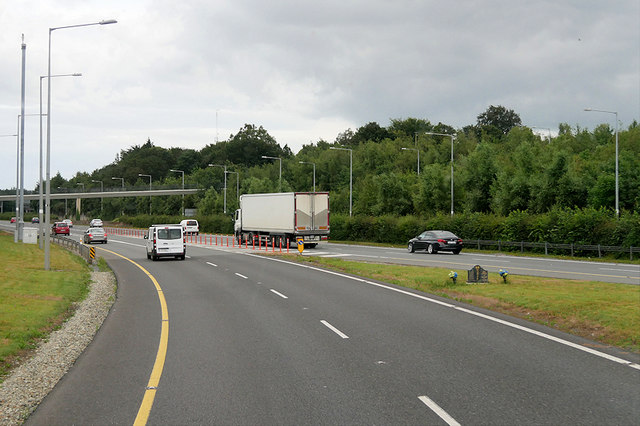 Shankhill-Bray Bypass merging with the M50