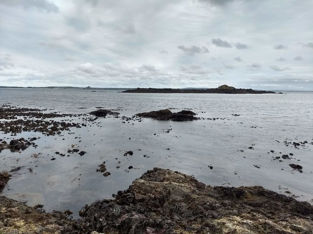 Low tide rocks, looking across to St Clement's Isle