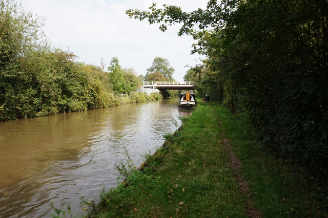 Rail Bridge Over The Oxford Canal Ian S Geograph Britain And Ireland   6251495 001e6bf7 