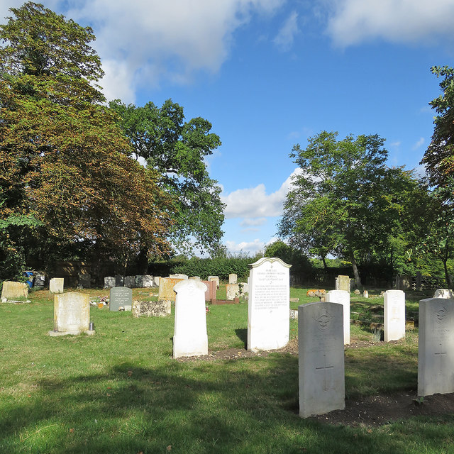 Whittlesford churchyard in late summer © John Sutton cc-by-sa/2.0 ...