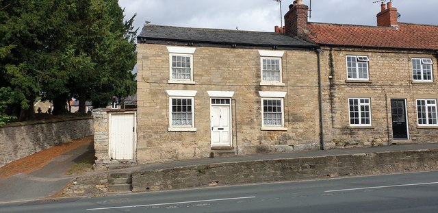 Houses in Thornton-le Dale