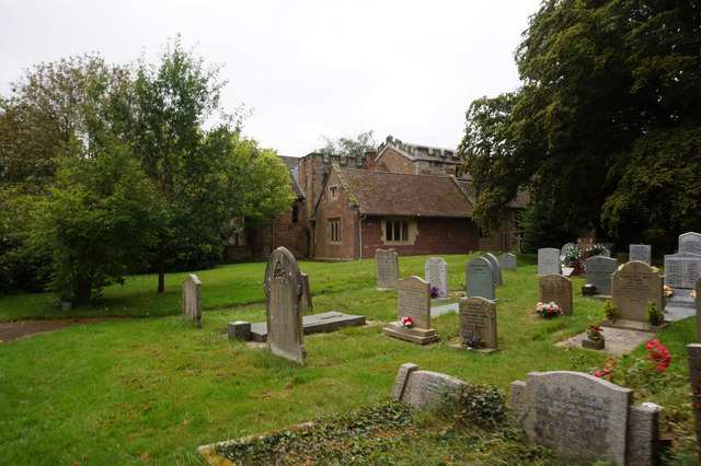 St Mary & St Bartholomew Graveyard © Ian S cc-by-sa/2.0 :: Geograph ...