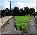 Fork in the pavement, Lon-yr-eglwys, St Brides Major