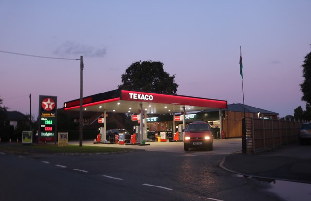 Petrol station on Romsey Road, Cadnam