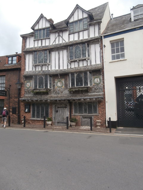 Restored Tudor house, Tudor St, Exeter