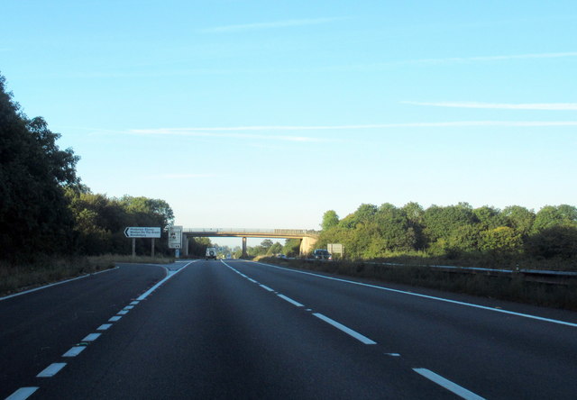 B430 Turning off the A34 © Roy Hughes :: Geograph Britain and Ireland