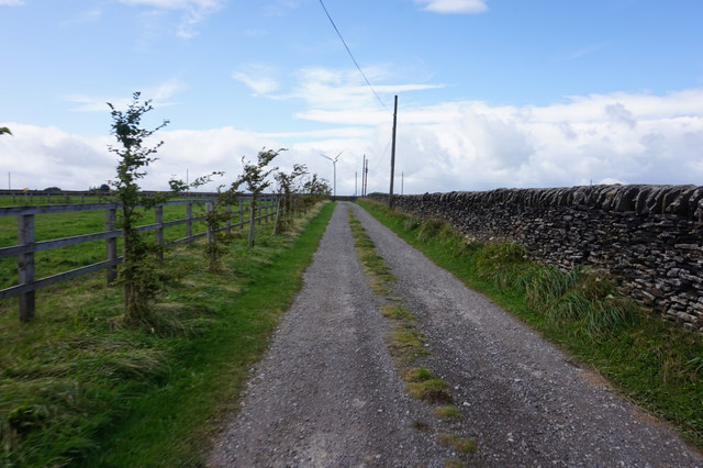 Kirklees Way towards Scholes Moor Road © Ian S :: Geograph Britain and ...