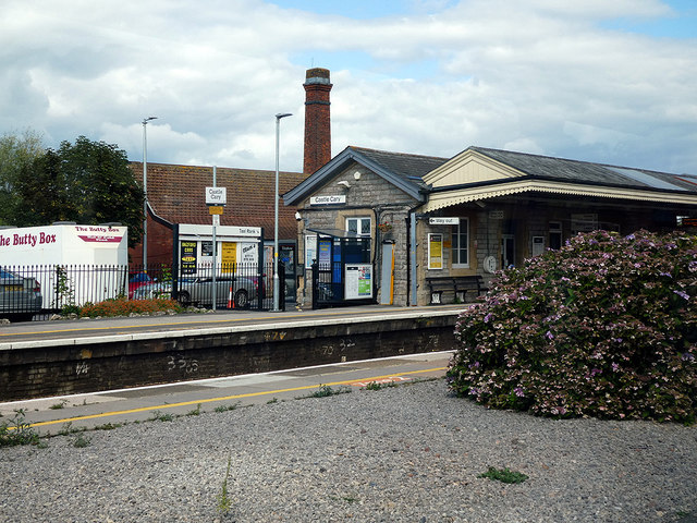 A pause at Castle Cary station