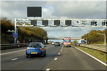 SP9935 : Northbound M1 near to Steppingley by David Dixon