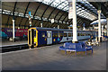 TA0928 : Train #155347 at Hull Train Station by Ian S
