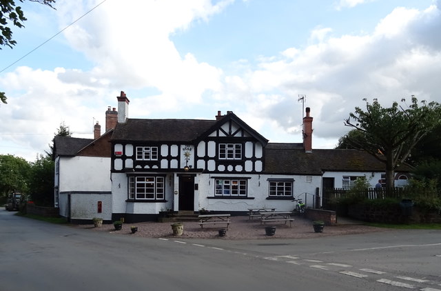 The Star Inn, Copmere End © JThomas :: Geograph Britain and Ireland