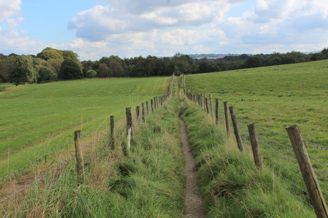 Footpath between Pleasington and Witton Country Park