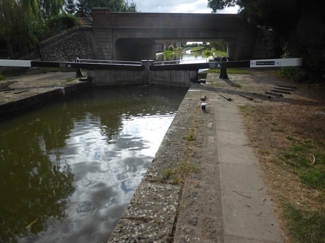 Lock on the Chesterfield Canal at... © Marathon :: Geograph Britain and ...