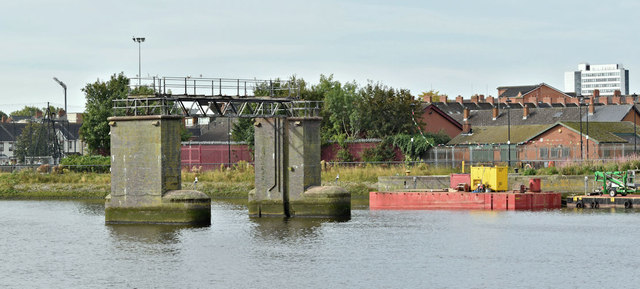 Pontoon, Cromac Lock, River Lagan, Belfast (September 2019)