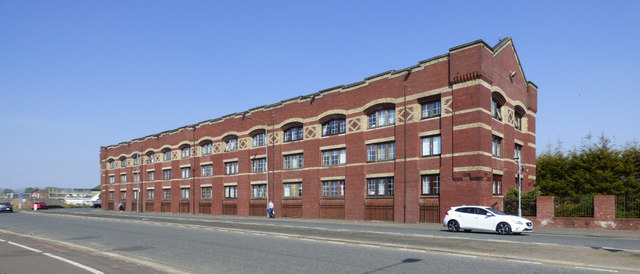 Former carpet factory on Inchinnan Road