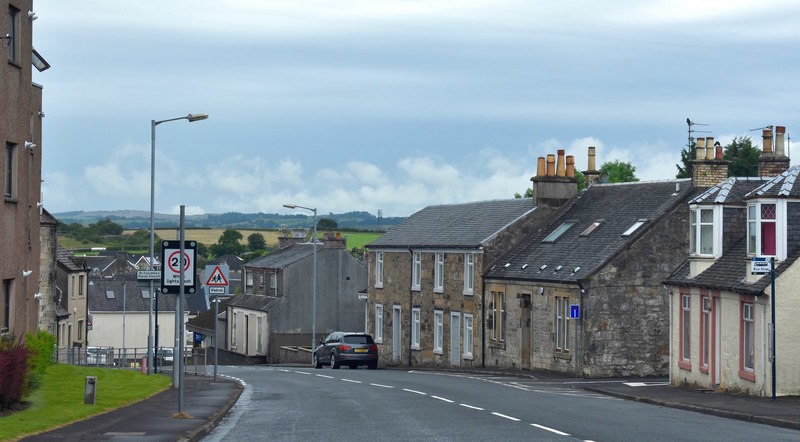 Cochrane Street/School Wynd, Kilbirnie,... © Mark S cc-by-sa/2.0 ...