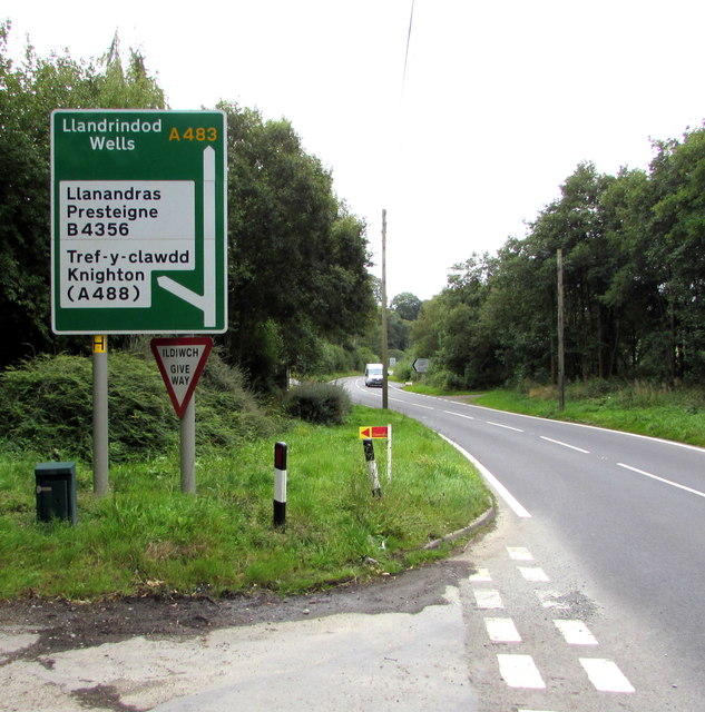 Directions sign alongside the A483, Llanbister