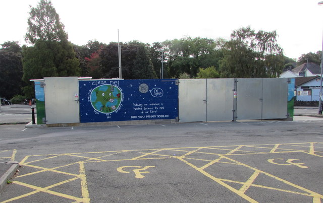 Deri View Primary School mural on a hydrogen filling station, Abergavenny