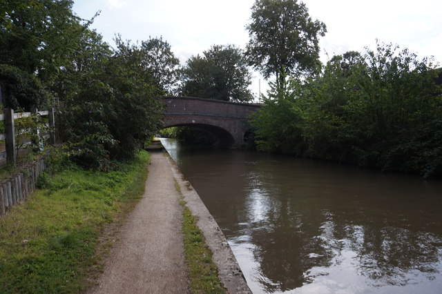 Bridge #48 Charles Street, Grand Union... © Ian S cc-by-sa/2.0 ...