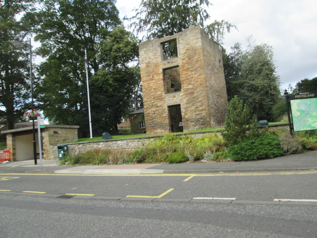Tower  House  ruin.  A  Vicar's  Pele