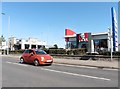 SX9190 : Fast food outlets on Alphington Road by Roger Cornfoot