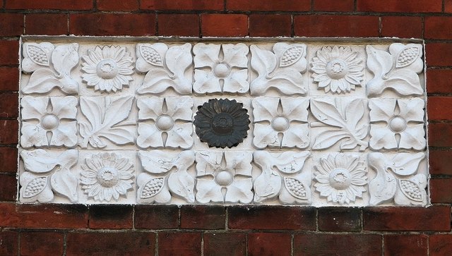 12 Euston Road (decorative brickwork)