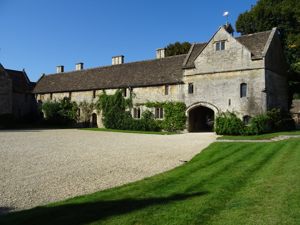 Great Chalfield Manor © Philip Halling cc-by-sa/2.0 :: Geograph Britain ...