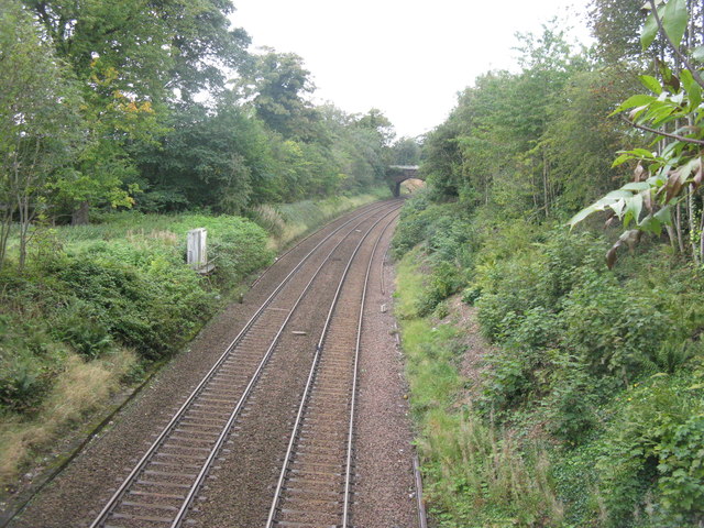 The Fife Circle line © M J Richardson cc-by-sa/2.0 :: Geograph Britain ...