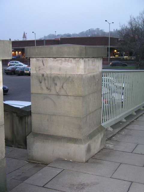 Steps at the north end of Pelham Bridge, Lincoln