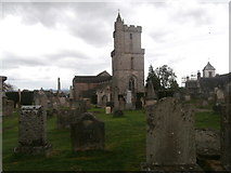 NS7993 : Church of the Holy Rude and churchyard, Stirling by John Lord