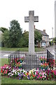 SP3917 : Stonsefield war memorial by David Howard