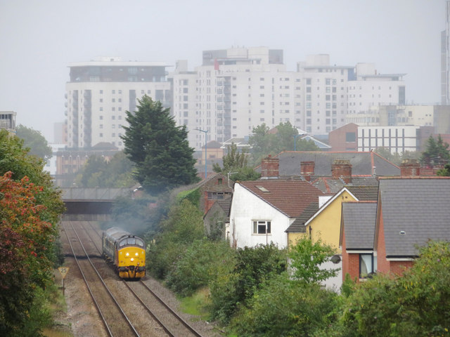 Class 37 in Roath