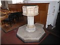 St Peter, Sible Hedingham: font