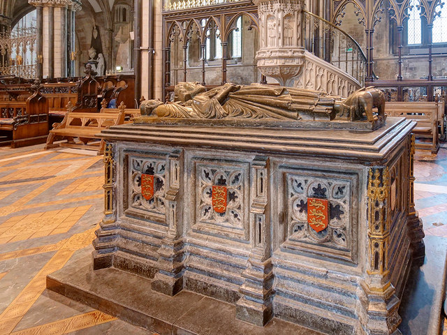 King John's Tomb, Worcester Cathedral