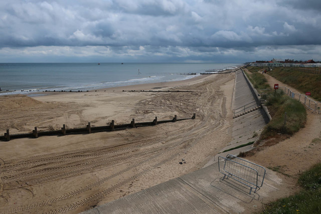 Beach recharge at Bacton © Hugh Venables :: Geograph Britain and Ireland