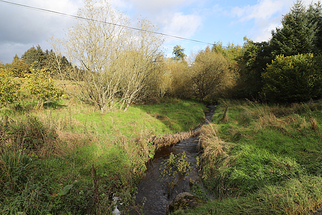 Morton Burn © Anne Burgess cc-by-sa/2.0 :: Geograph Britain and Ireland