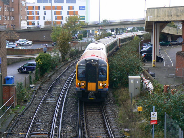 Train to Waterloo, Poole