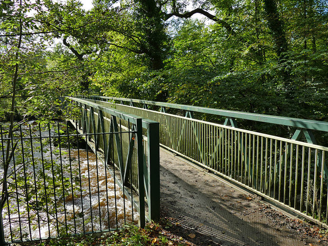 Bridge across the river below Myrtle Park, Bingley