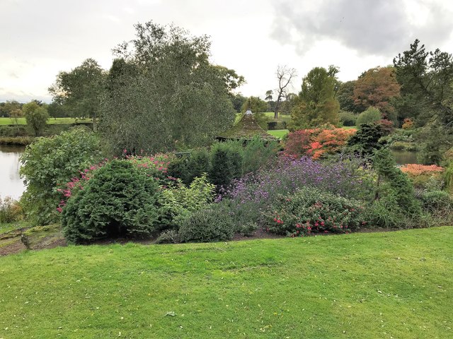 Autumn colours near the Upper Lake,... © Richard Humphrey :: Geograph ...