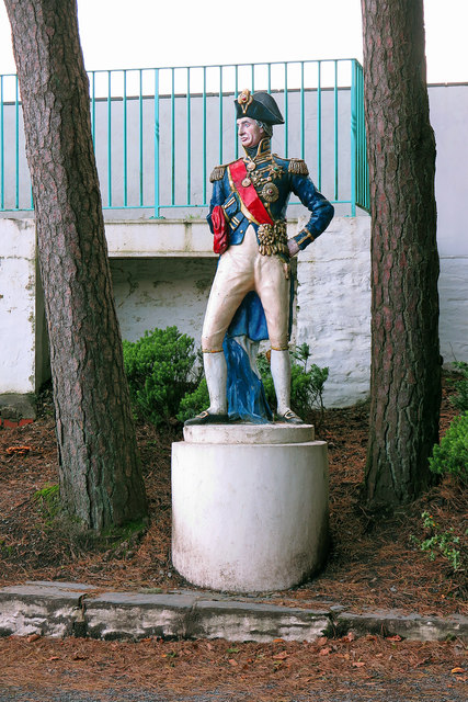 Lord Nelson statue: Portmeirion