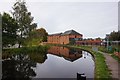 Chesterfield Canal towards bridge #57