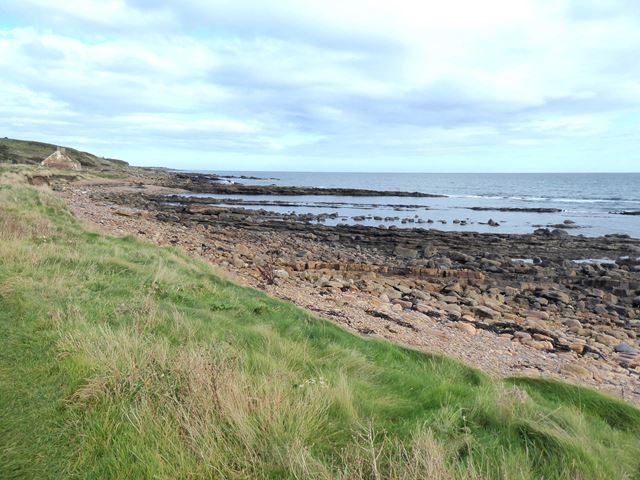 Rocky shoreline near the Pans © Oliver Dixon cc-by-sa/2.0 :: Geograph ...