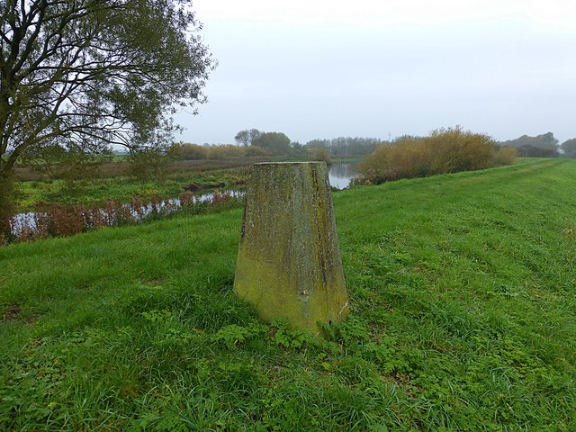 Triangulation point on the River Idle flood bank