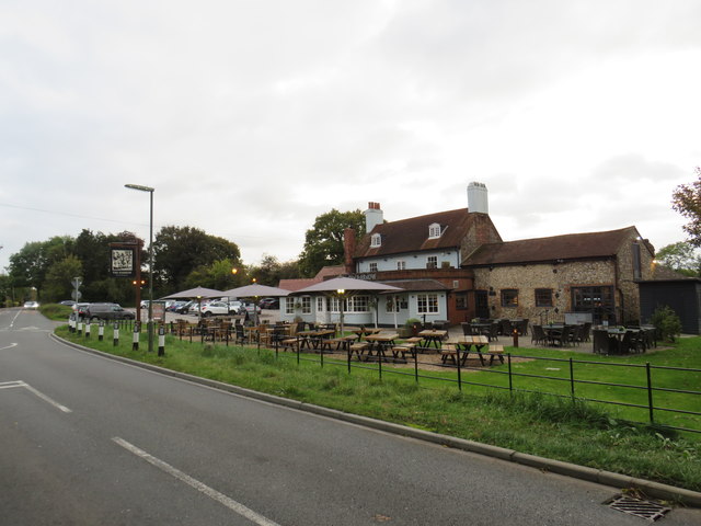 The Harrow Warlingham Malc McDonald Geograph Britain And Ireland   6308189 E0f0004f 